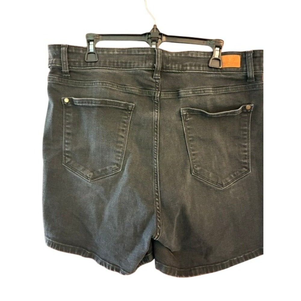 Judy Blue Denim Shorts Womens 3XL Black Excellent JB15003BK-PL Stretch Jean - Picture 5 of 8